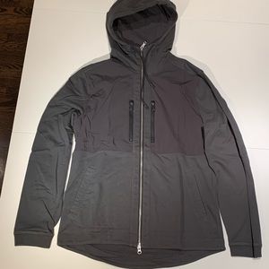 Lululemon Men’s Dark Gray Zip Up Hoodie - Large